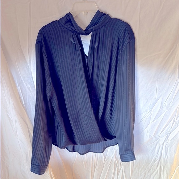 New York & Company Chic Slate Blue Blouse NWT - Picture 1 of 4